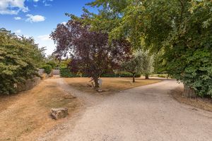 Daisy Hill, Farm Cottages Duns Tew